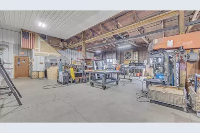 310 S 10th St, Oostburg, WI 53070 - Photo 22