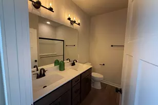N101W16770 Gunflint Trail, Germantown, WI 53022 - Photo 8