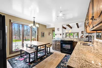 115 S Westwood Ave, Burlington, WI 53105 - Photo 12