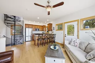 W1465 Idlewood Ct, Sheboygan, WI 53070 - Photo 10