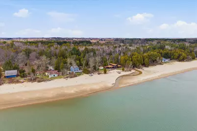 W1465  Idlewood Ct, Sheboygan, WI 53070 - Photo 42