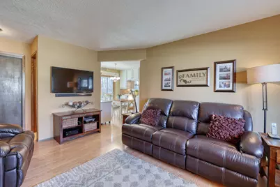 14235 W Wilbur Dr, New Berlin, WI 53151 - Photo 14