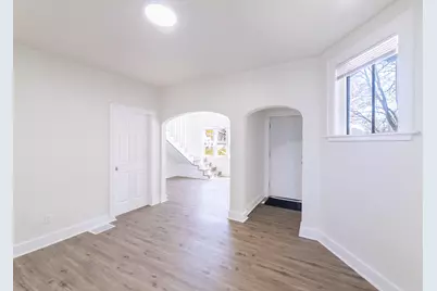 2937 N 11th St, Milwaukee, WI 53206 - Photo 4