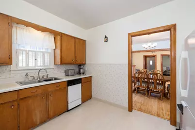 1425  Redfield St, La Crosse, WI 54601 - Photo 8