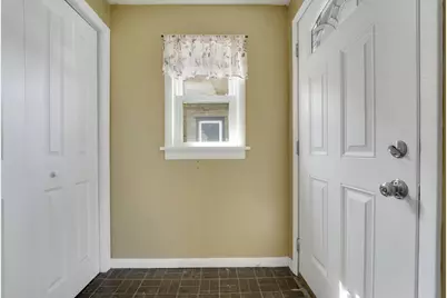 1517  Orchard St, Racine, WI 53405 - Photo 14