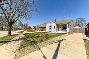 1910 Washington Rd, Kenosha, WI 53140 - Photo 36