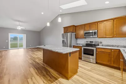 496  River Rd #1, Columbus, WI 53925 - Photo 2