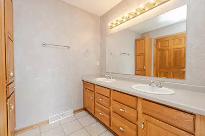 W220N7288  Coventry Meadows Ct, Lisbon, WI 53089 - Photo 30