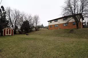 1211 S 5th Ave, West Bend, WI 53095 - Photo 18