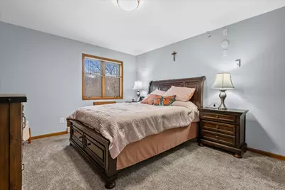 530 N Silverbrook Dr #131, West Bend, WI 53090 - Photo 14