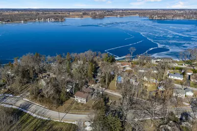 2505 E Lakeshore Dr, Twin Lakes, WI 53181 - Photo 4