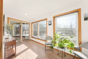 2505 E Lake Shore Dr, Twin Lakes, WI 53181 - Photo 12