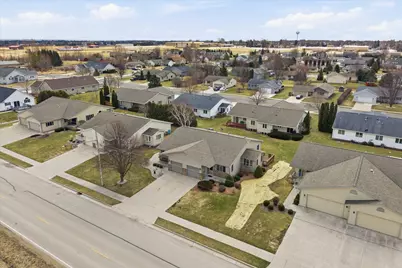 653  Minnesota Ave, Oostburg, WI 53070 - Photo 28