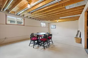 653 Minnesota Ave, Oostburg, WI 53070 - Photo 20