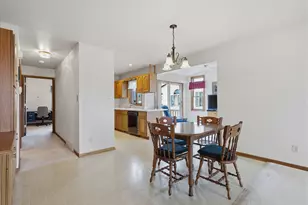 653 Minnesota Ave, Oostburg, WI 53070 - Photo 10