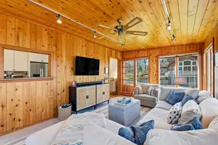 926 Sauganash Dr, Fontana, WI 53125 - Photo 20