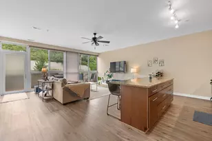 1902 N Commerce St, Milwaukee, WI 53212 - Photo 4