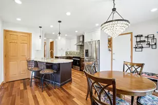 202 Stocks Dr, Delafield, WI 53018 - Photo 10