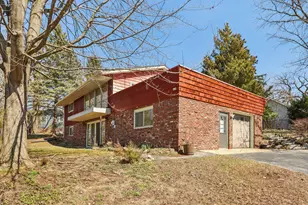 428 Ridge Ave, Burlington, WI 53105 - Photo 1