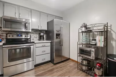 3759 N 88th St #306, Milwaukee, WI 53222 - Photo 8