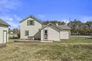 123 Young St, Glenbeulah, WI 53023 - Photo 22