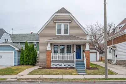 2323 E Falling Heath Pl, Milwaukee, WI 53207 - Photo 2