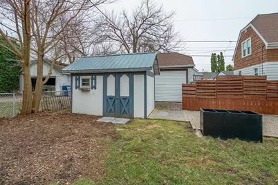 2323 E Falling Heath Pl, Milwaukee, WI 53207 - Photo 26