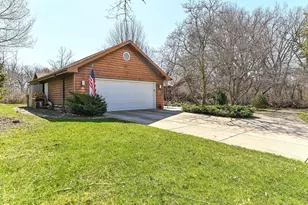 8801 Hart Dr, Racine, WI 53185 - Photo 42