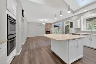 3630 Deerfield Pl, La Crosse, WI 54601 - Photo 6