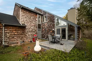 78 Woodfield Ct, Racine, WI 53402 - Photo 2