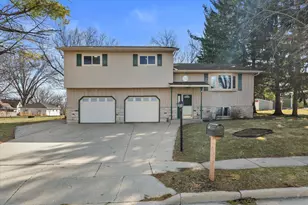 609 Clinton St, Horicon, WI 53032 - Photo 32
