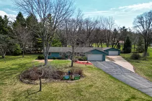 W254S6440 McGregor Ct, Vernon, WI 53189 - Photo 1