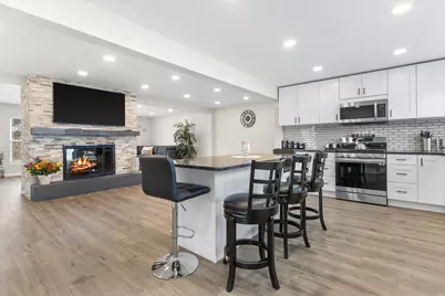 837 N Carter St, Genoa City, WI 53128 - Photo 12