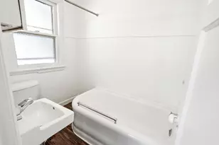 1602 S 75th St, West Allis, WI 53214 - Photo 24