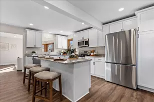 603 Meadowbrook Dr, West Bend, WI 53090 - Photo 14