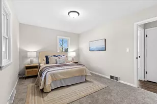 603 Meadowbrook Dr, West Bend, WI 53090 - Photo 30