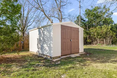 603  Meadowbrook Dr, West Bend, WI 53090 - Photo 40