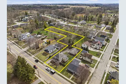 235  Monroe St, Sheboygan Falls, WI 53085 - Photo 28