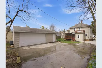 235  Monroe St, Sheboygan Falls, WI 53085 - Photo 26
