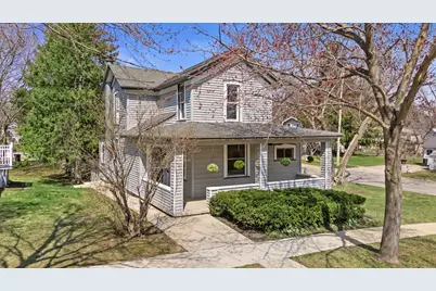 605  Water St, Lake Geneva, WI 53147 - Photo 1