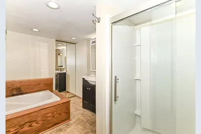 3423 E Whittaker Ave, Cudahy, WI 53110 - Photo 28