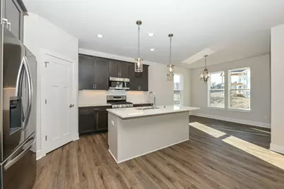 8312  85th Ave, Pleasant Prairie, WI 53158 - Photo 4