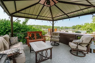 5420 W Peninsula Dr, Racine, WI 53185 - Photo 8