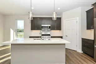 8302 85th Ave, Pleasant Prairie, WI 53158 - Photo 8