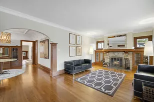 3443 N Maryland Ave, Milwaukee, WI 53211 - Photo 8