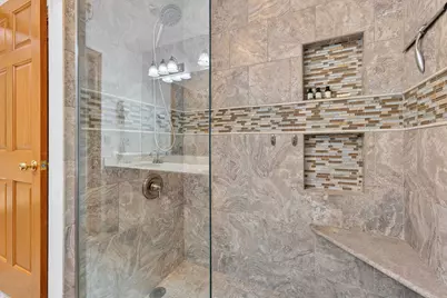 8623 S Country Club Dr, Franklin, WI 53132 - Photo 28