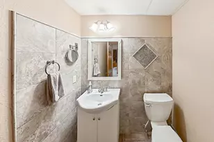 8623 S Country Club Dr, Franklin, WI 53132 - Photo 34