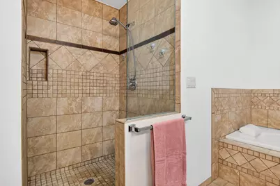 8623 S Country Club Dr, Franklin, WI 53132 - Photo 18