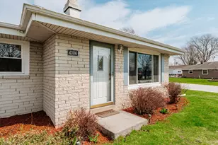 4386 S Honey Creek Dr, Greenfield, WI 53220 - Photo 30