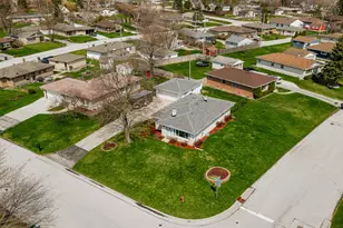 4386 S Honey Creek Dr, Greenfield, WI 53220 - Photo 44